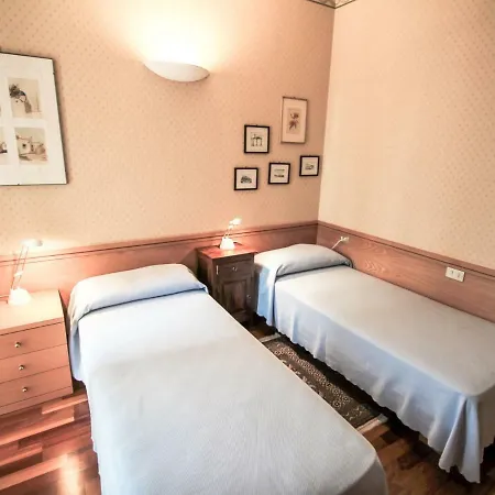 アパート Locazione Turistica Hermitage.15 *